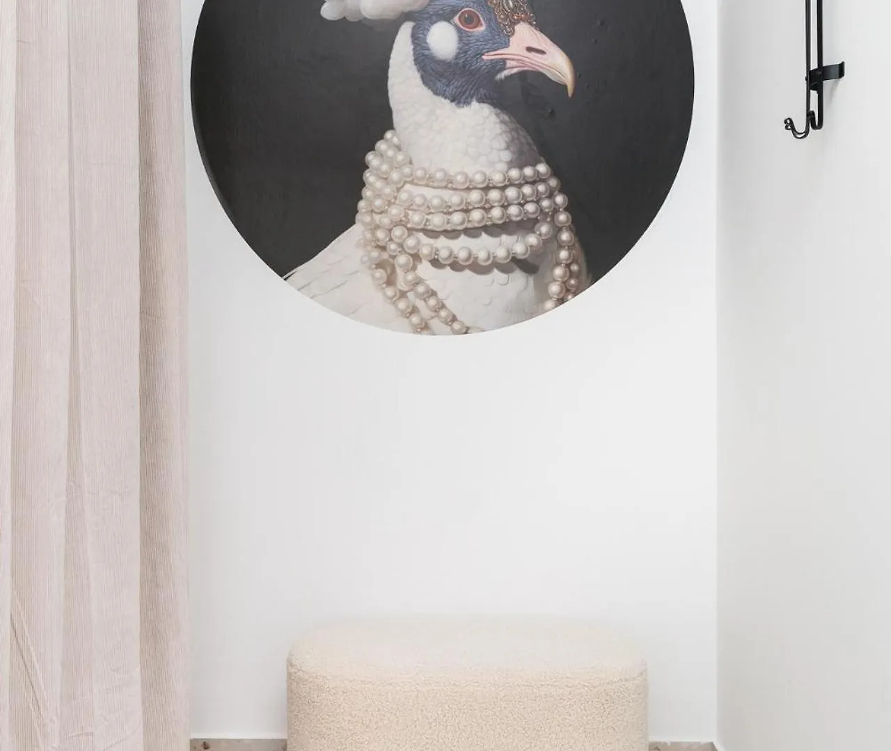 Retro Glamour With A Modern Edge - By Upstairs Krakow