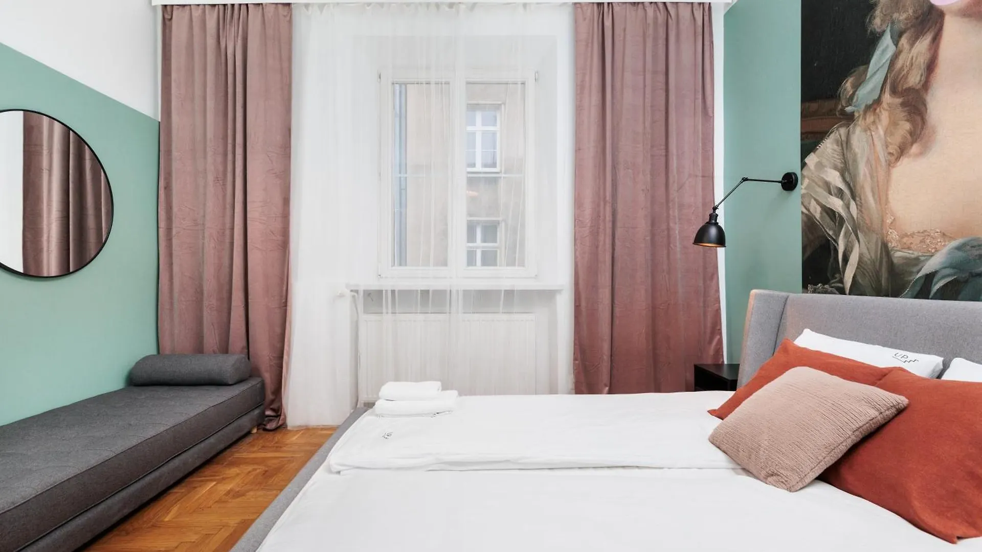 Apartment Retro Glamour With A Modern Edge - By Upstairs Krakow Poland