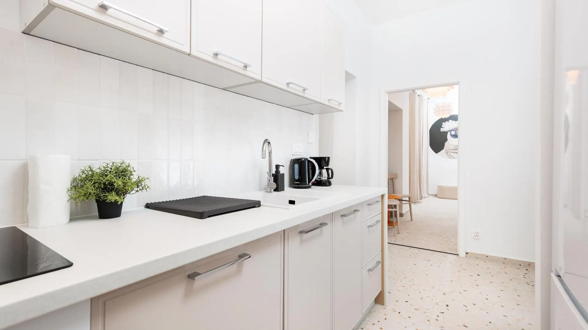 Retro Glamour With A Modern Edge - By Upstairs Krakow Poland